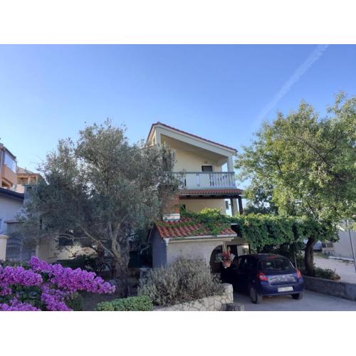 Apartmani Krpeta