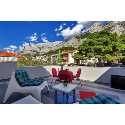 Apartmani Maja