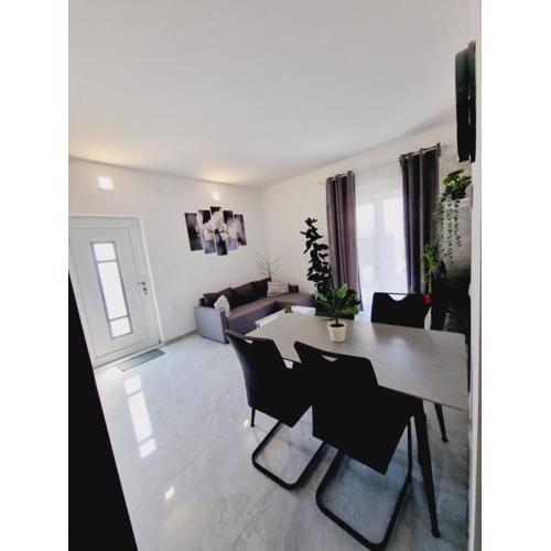 Apartmani Marina Vir centar