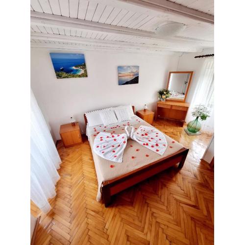 Apartmani Milenko Lubenice