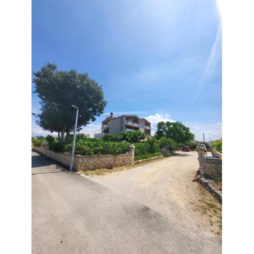 Apartmani Milka