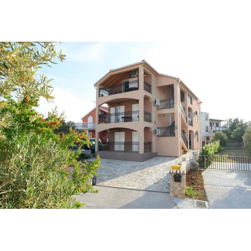 Apartmani Nataša Nino Jezera, Murter