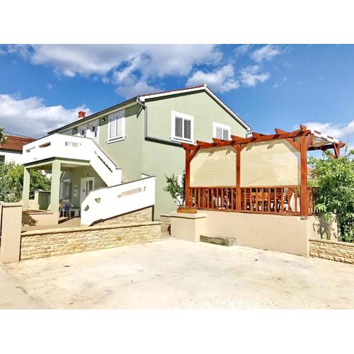 Apartmani Nina i Niko