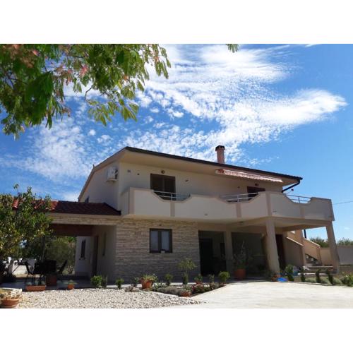 Apartmani Predovan