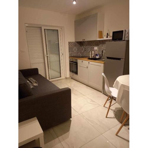 Apartmani T\