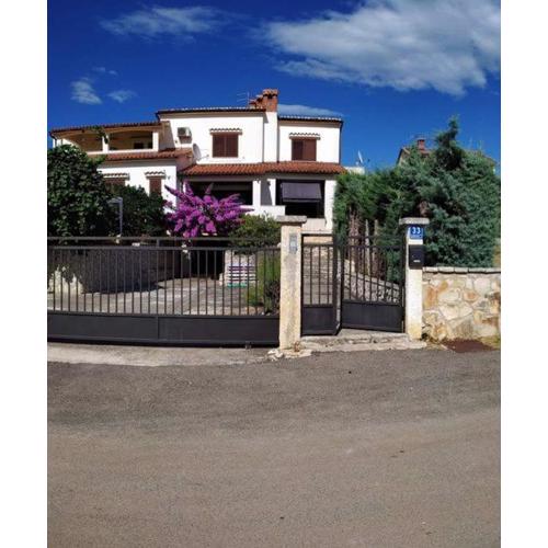 Apartmani Tara Medulin