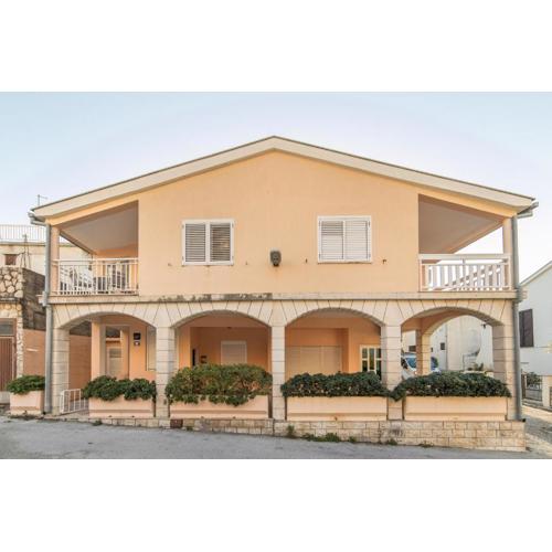 Apartmani Toni