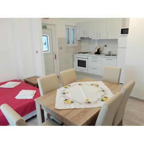 Apartmani Vinko Bol