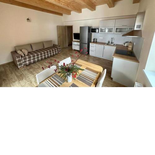 Apartmány LehotSKI Guest House