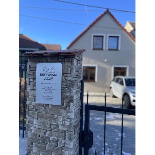 Apartmány Lukovské domečky