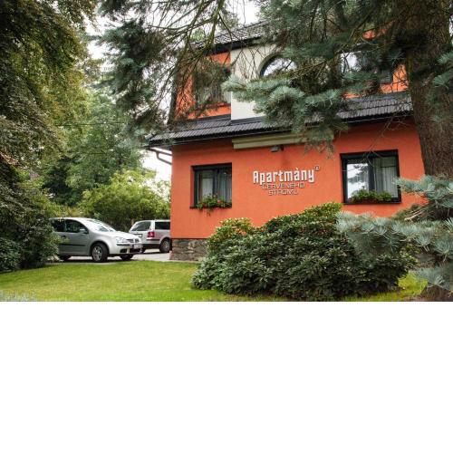 Apartmány U Červeného stromu