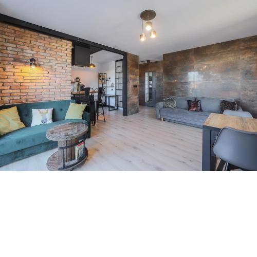 ApartMarte- Oldtown Apartment with Garden