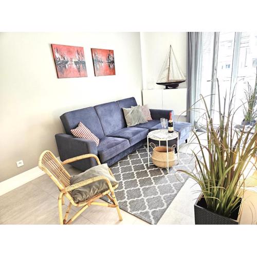 Apartment 1A