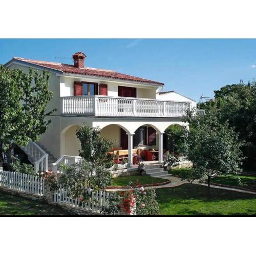 Apartment A1