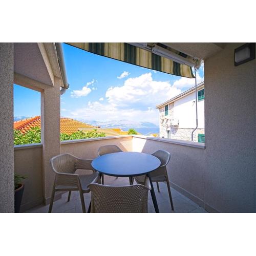 Apartment Afitojen