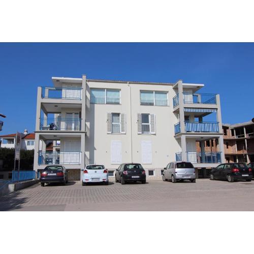 Apartment Ala