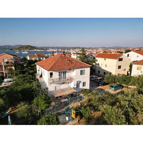 Apartment Alenka