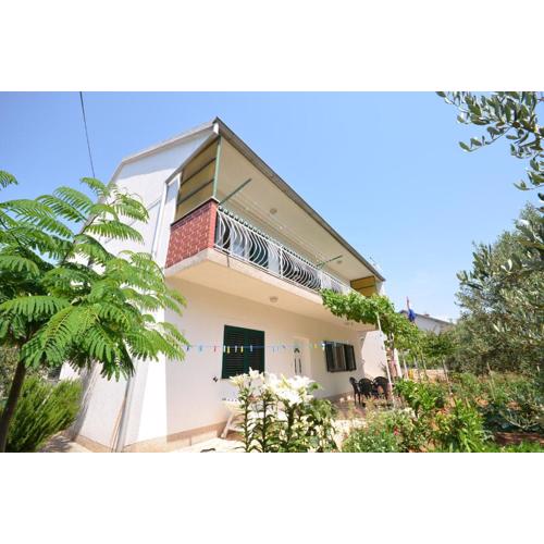 Apartment Ana