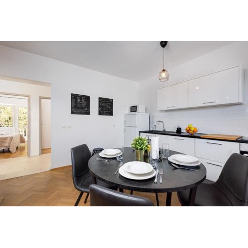 Apartment Ana