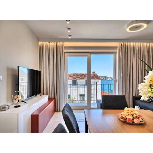 Apartment Aniva - 50 m from the sea