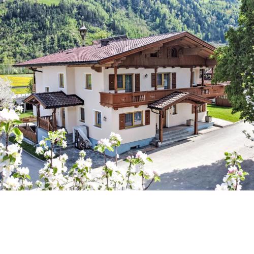 Apartment Apartment Wallischer Johann by Interhome
