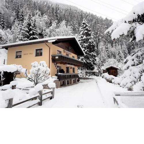 Apartment Arlberg by Interhome