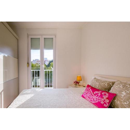 Apartment Aura