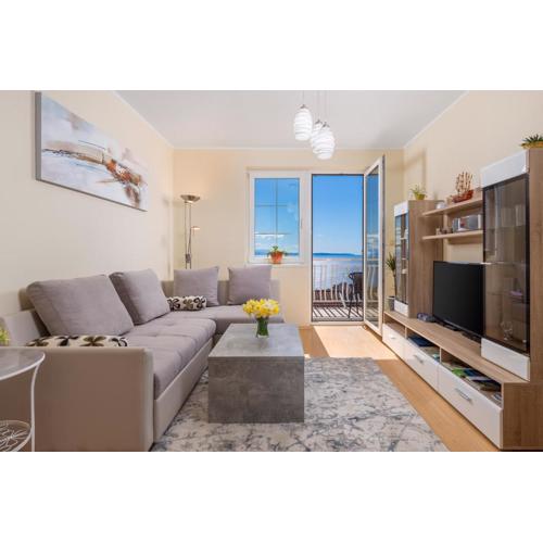 Apartment Barbara, sea view with terrace near Opatija