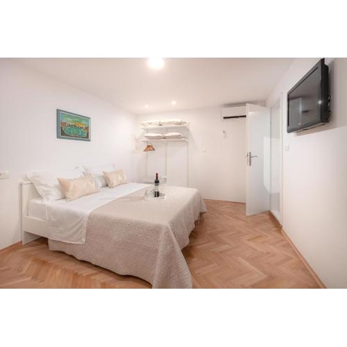 Apartment Boris