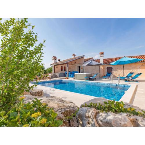 Apartment Botra Maria by Interhome