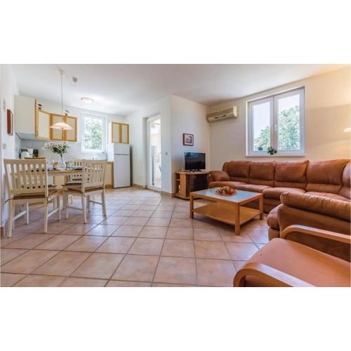 Apartment Brajdine 75,App, Vi