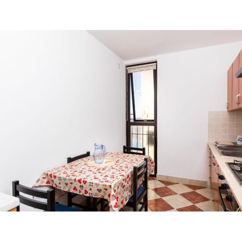 Apartment Brajkovi - One Bedroom Apartment with Loggia and Sea View