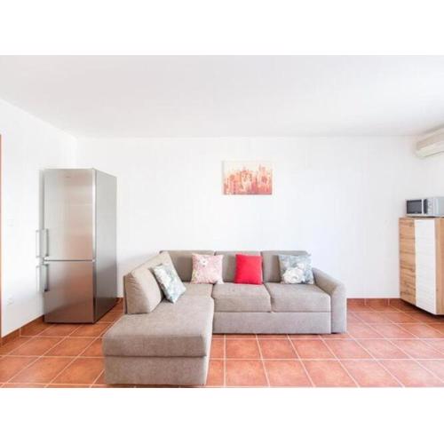 Apartment Budimir - Two Bedroom Apartment with Balcony