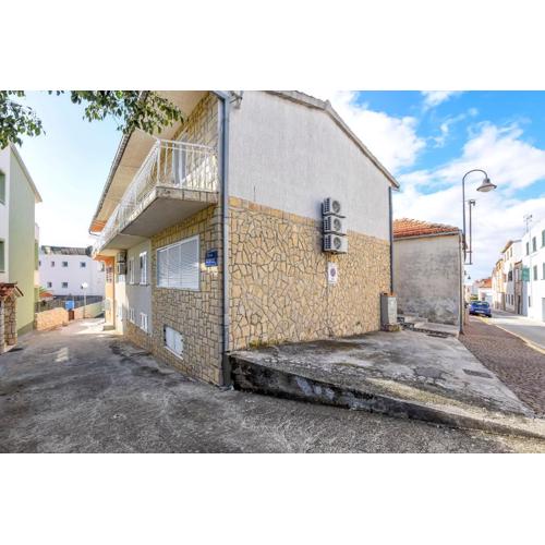 Apartment Burica
