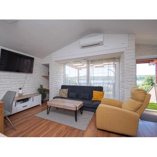 Apartment Dalmatino