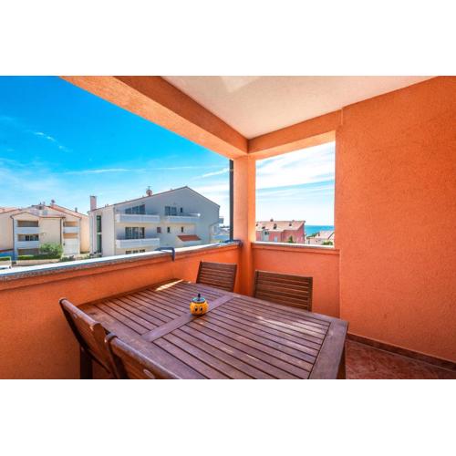 Apartment Damir