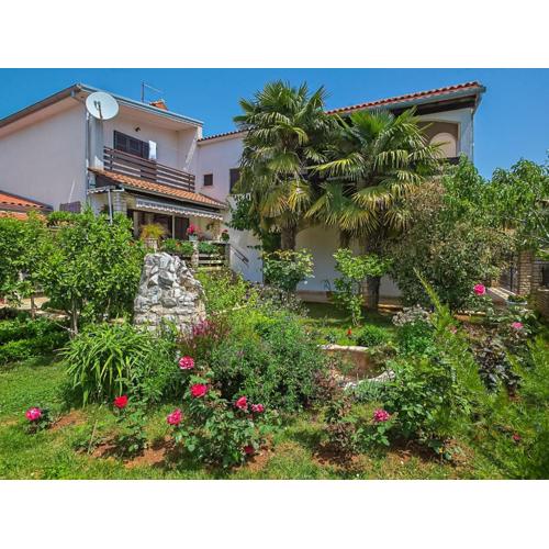 Apartment Danica-3 by Interhome