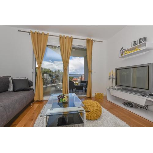 Apartment Đaninovica I
