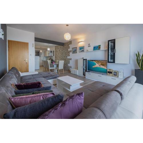 Apartment Dany - Free Beach Parking