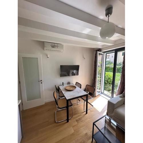 Apartment DB