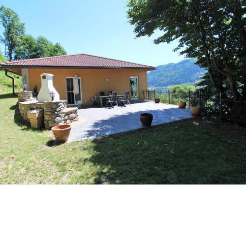 Apartment directly on Lake Ossiach in Carinthia