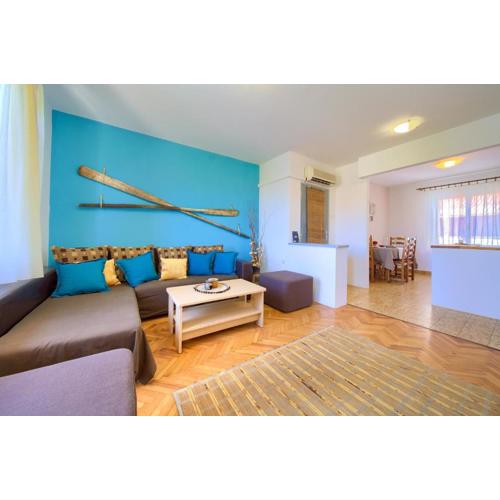 Apartment DiSente with Sea view