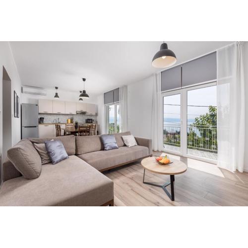 Apartment Div