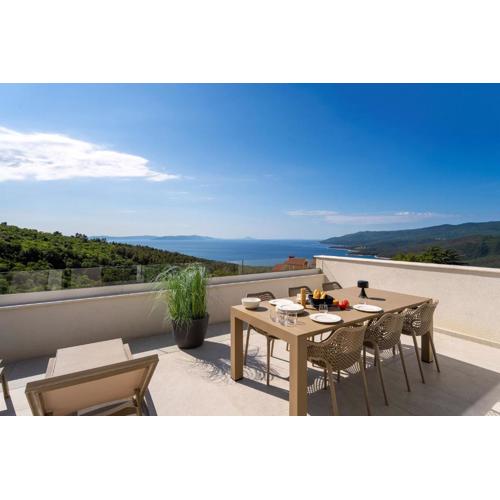 Apartment Dora Mar with spectacular sea view
