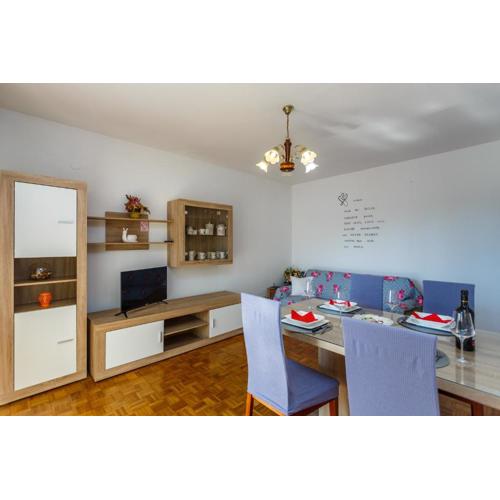 Apartment Dragica