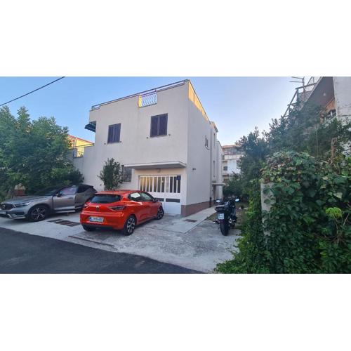 Apartment East