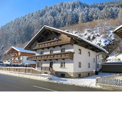 Apartment Eberharter-3 by Interhome