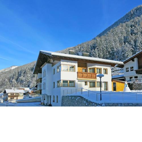 Apartment Elfriede-3 by Interhome