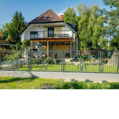 Apartment Erika by Interhome