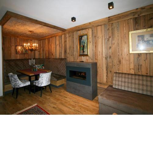 Apartment Erzherzog's Apts-Zillertal Kaiser Lodge by Interhome